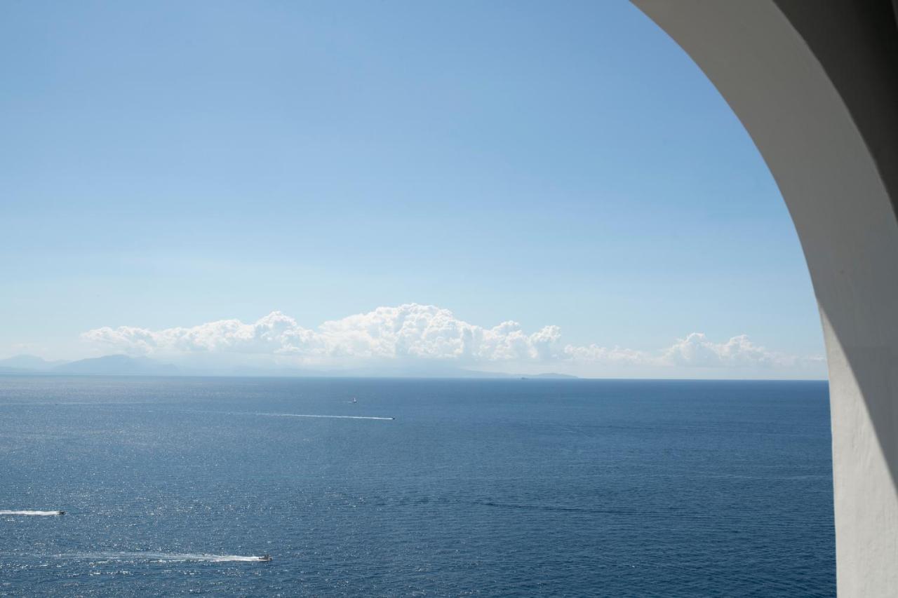 Hotel La Ninfa Amalfi Dış mekan fotoğraf