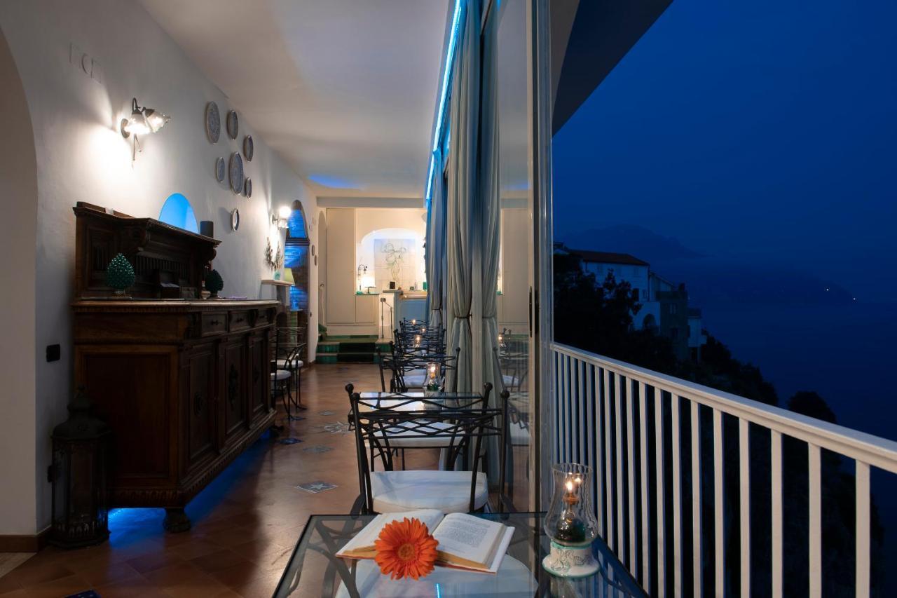 Hotel La Ninfa Amalfi Dış mekan fotoğraf